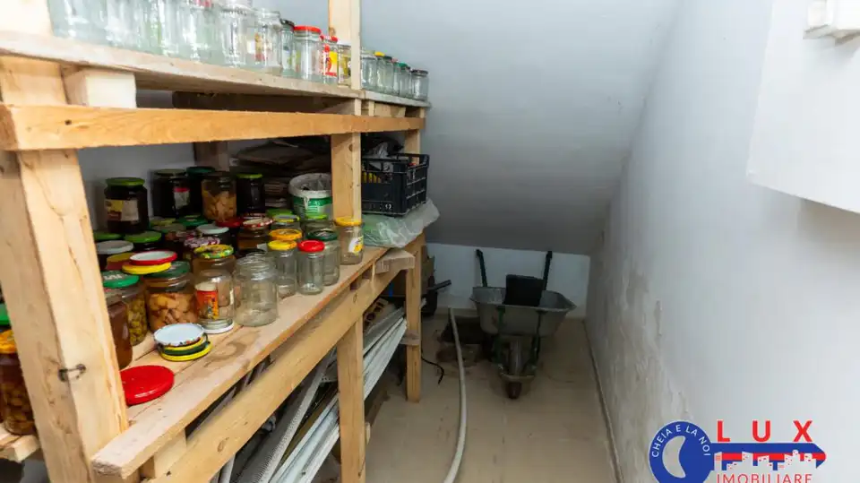 Fotografie 25: Vila modernă D+P+E+pod în Zona Alexandru cel Bun