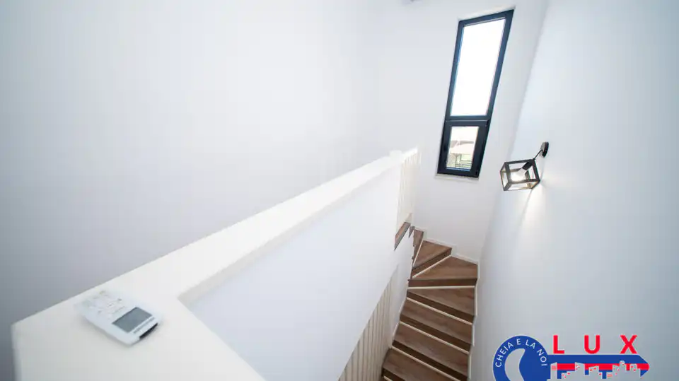 Fotografie 14: Vila P+M în zona 9 Mai