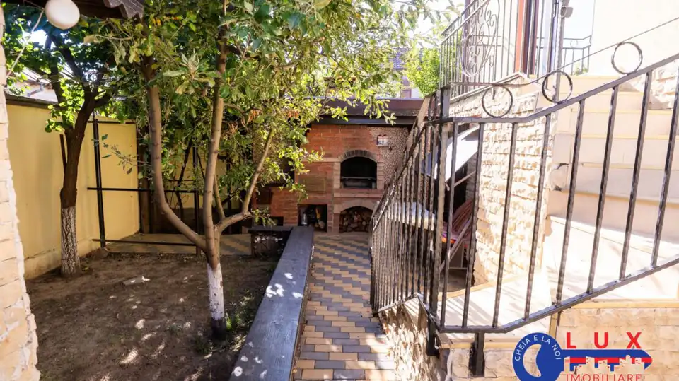 Fotografie 65: Vila modernă D+P+E+pod în Zona Alexandru cel Bun