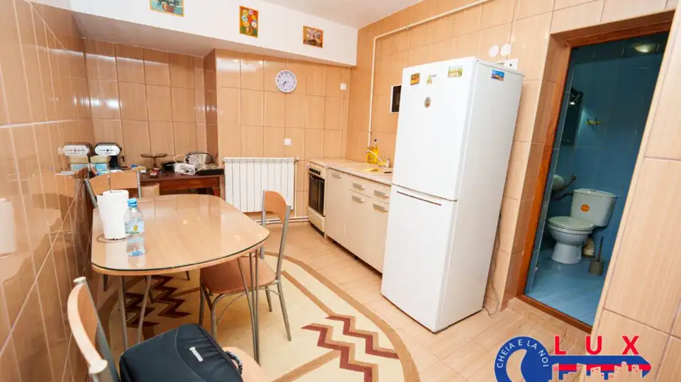 Fotografie 11: Exclusivitate, Casă PE Strada Trandafirilor