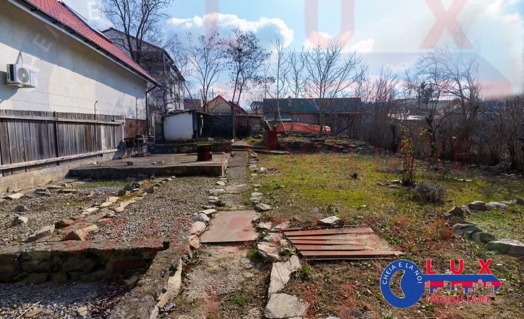 Fotografie 2: ID 6668 Teren cu casa in Cartier E3
