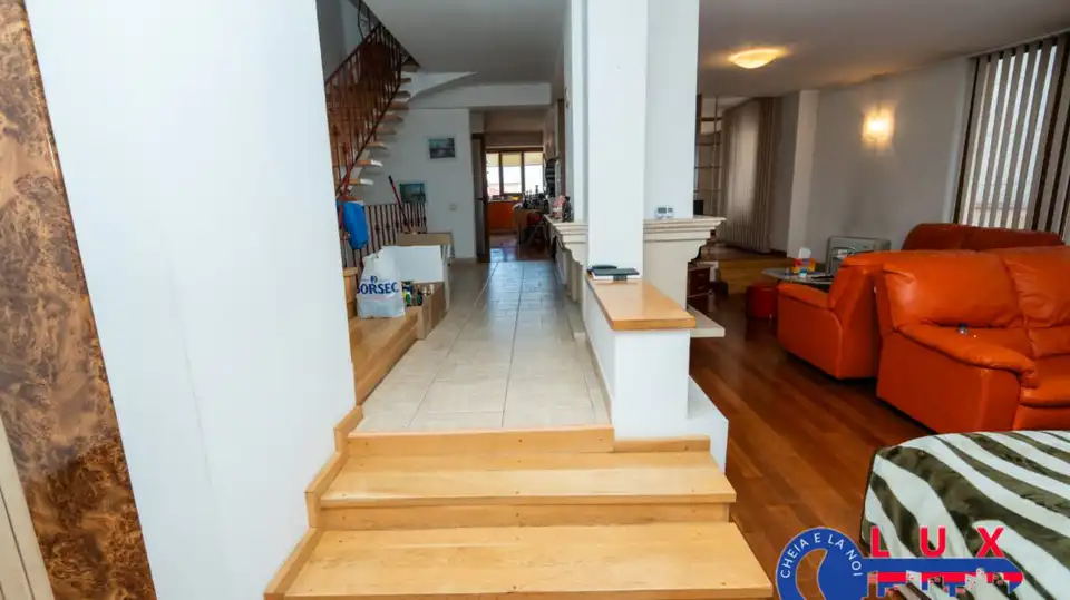 Fotografie 4: Vilă deosebită D+P+M