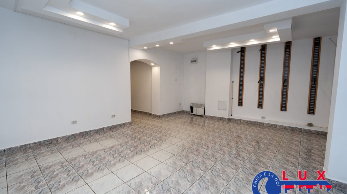 Fotografie: INCHIRIAT – ID 8232 Spatiu DE INCHIRIAT – Strada Isaccei