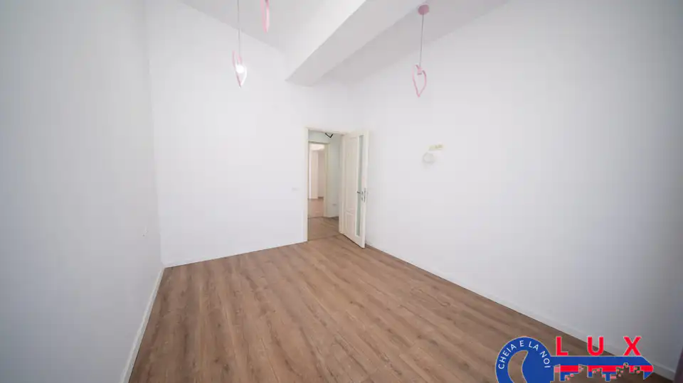 Fotografie 18: Vila P+M în zona 9 Mai