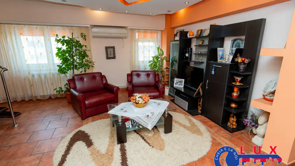 Fotografie 13: Duplex propus spre, Ultracentral