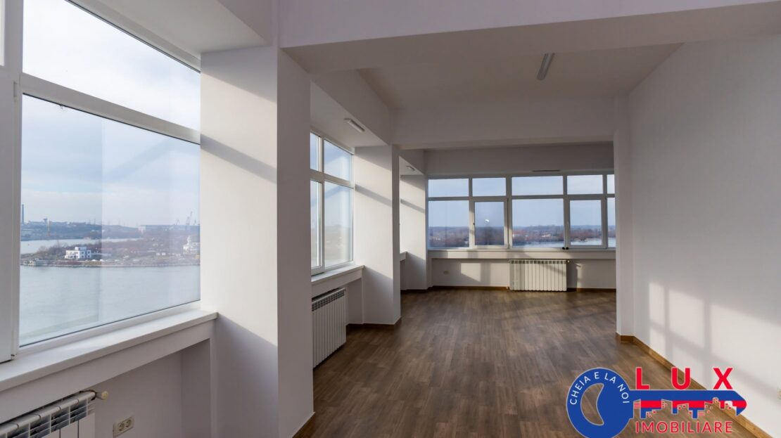 Fotografie: ID 8230 Spatiu central DE INCHIRIAT