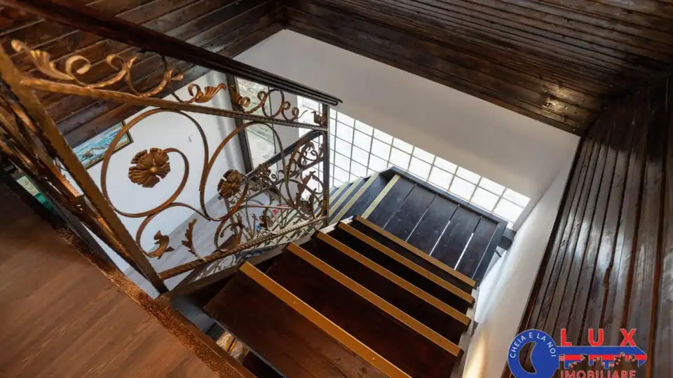 Fotografie 52: Vila modernă D+P+E+pod în Zona Alexandru cel Bun