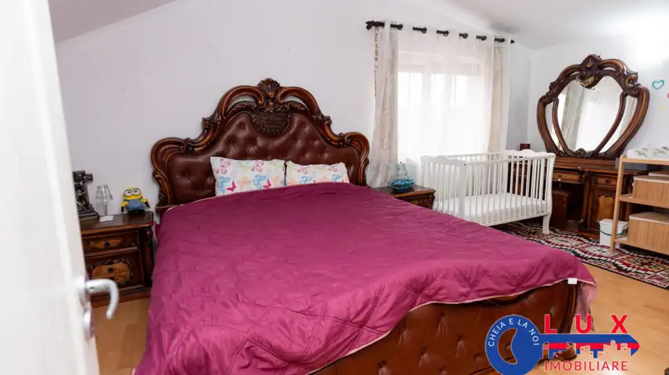 Fotografie 9: Exclusivitate, Vila de tip P+M+pod