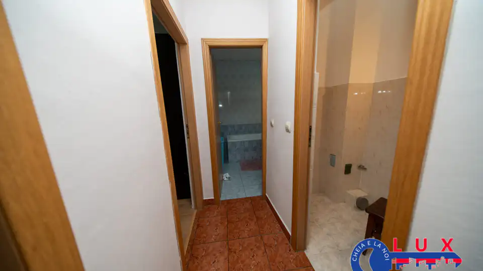 Fotografie 18: Apartament 3 Camere, Strada Babadag, Etaj 2