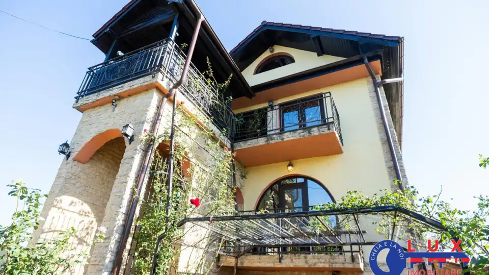 Fotografie 62: Vila modernă D+P+E+pod în Zona Alexandru cel Bun