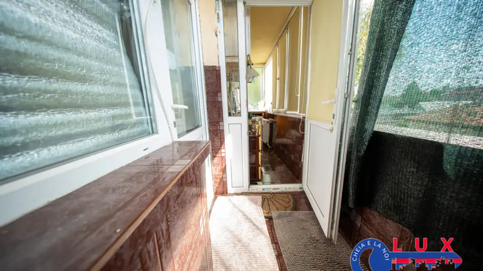 Fotografie 13: Apartament 3 camere, Strada Victoriei, Etaj 2