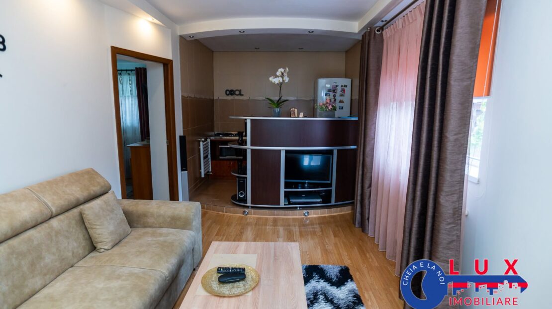 Fotografie 3: ID 6677 Casa LA CHEIE – DE VANZARE