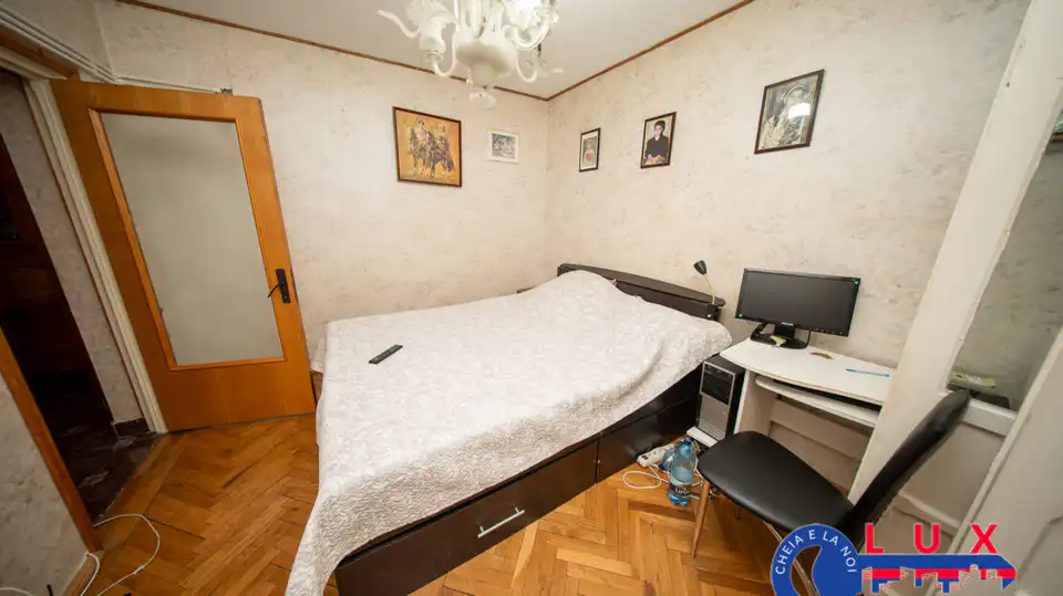 Fotografie 18: Apartament 3 camere, Strada Victoriei, Etaj 2