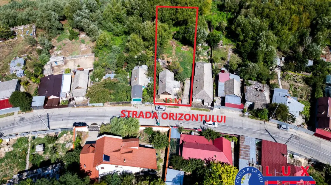 Fotografie 1: #EXCLUSIVITATELUXIMOBILIARE – Teren cu casă și ieșire la canal