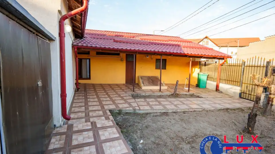 Fotografie 6: Exclusivitate, Casă PE Strada Trandafirilor