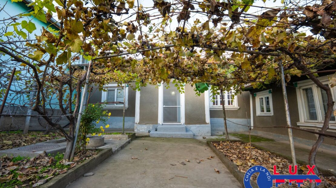 Fotografie 2: ID 6735 Casa la sol *Str. Viticulturii