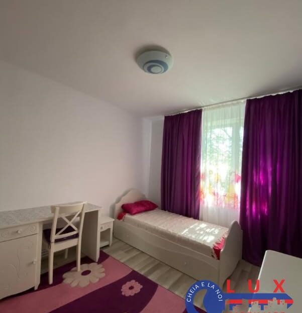 Fotografie: ID 3484 Apartament 3 camere – Str SPITALULUI