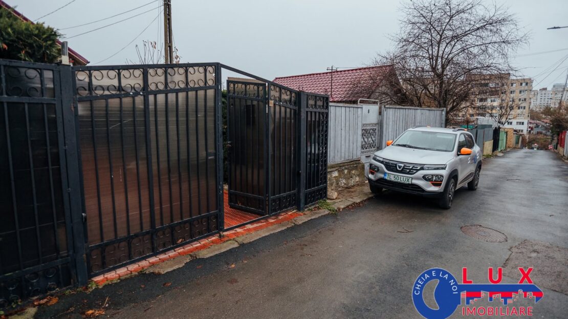 Fotografie 2: ID 6657 EXCLUSIVITATE – Vila de tip P+M+pod de vanzare