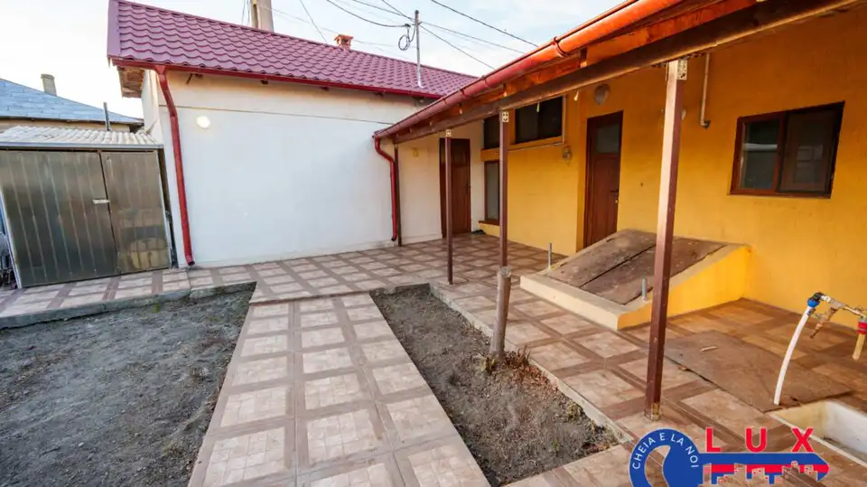 Fotografie 8: Exclusivitate, Casă PE Strada Trandafirilor