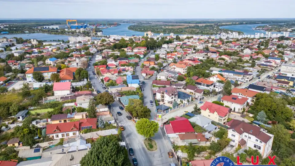 Fotografie 29: Exclusivitate, Casă PE Strada Trandafirilor
