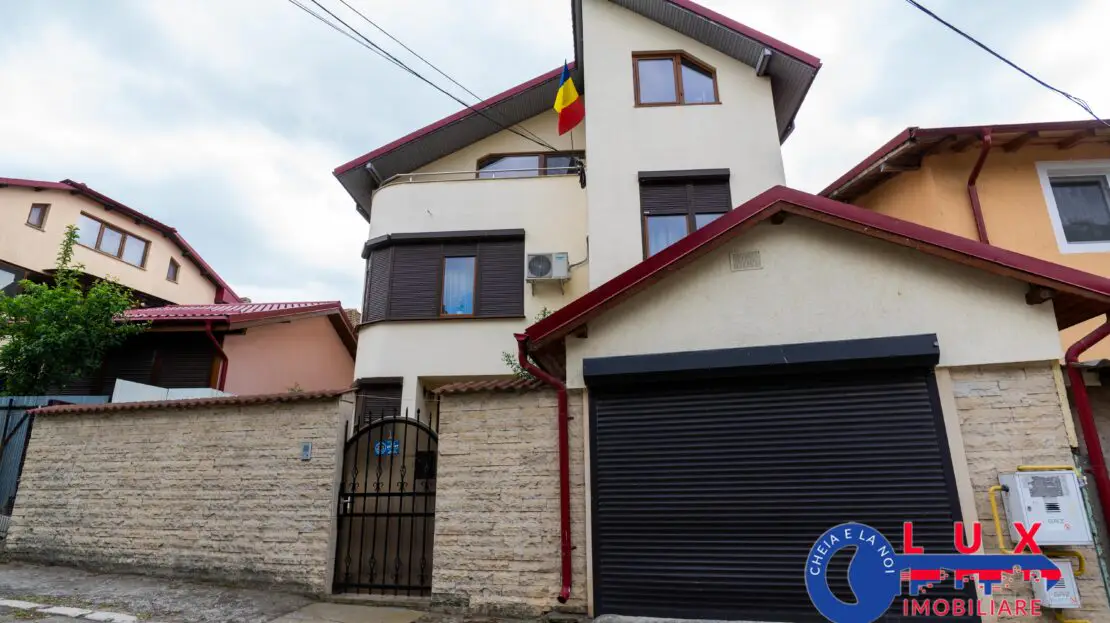 Fotografie 1: Vilă centrală cu spații generoase