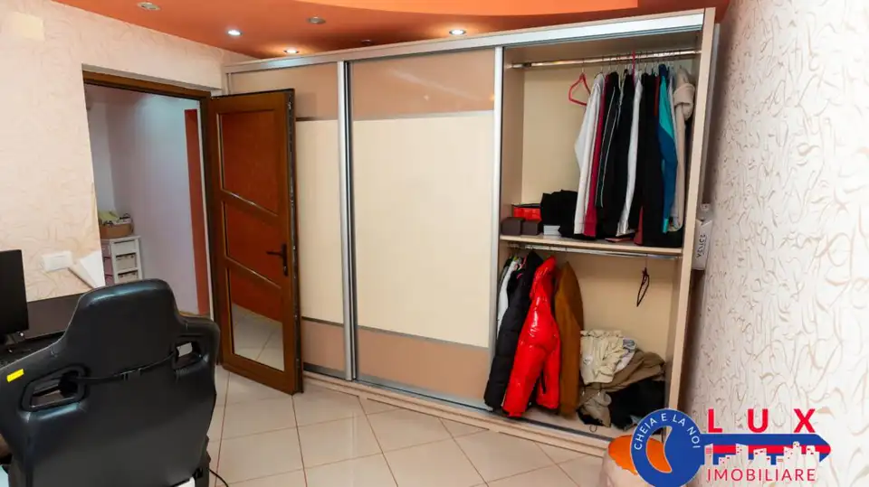 Fotografie 12: Apartament 3 camere, Strada 1848