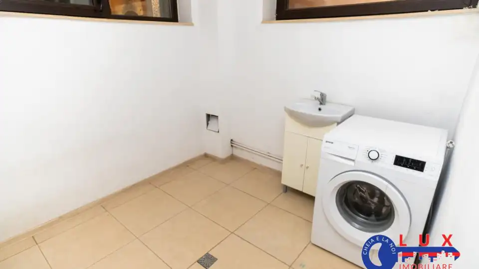 Fotografie 34: Vila modernă D+P+E+pod în Zona Alexandru cel Bun