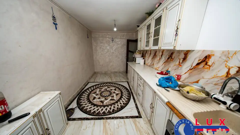 Fotografie 9: Casă în zona Piața Nouă