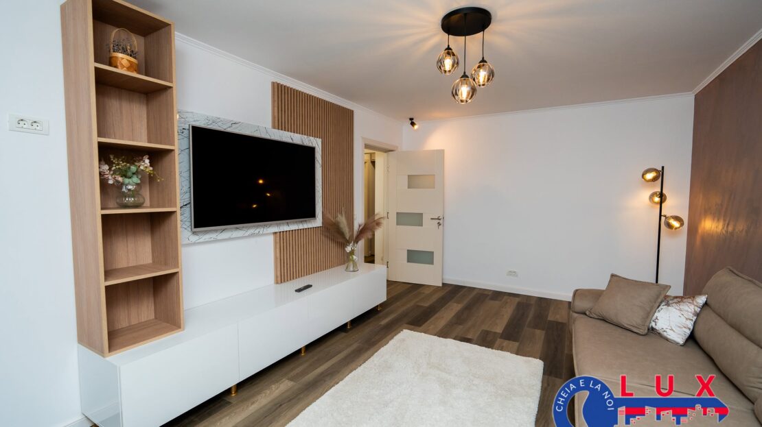 Fotografie: ID 3665 Apartament 3 camere complet renovat
