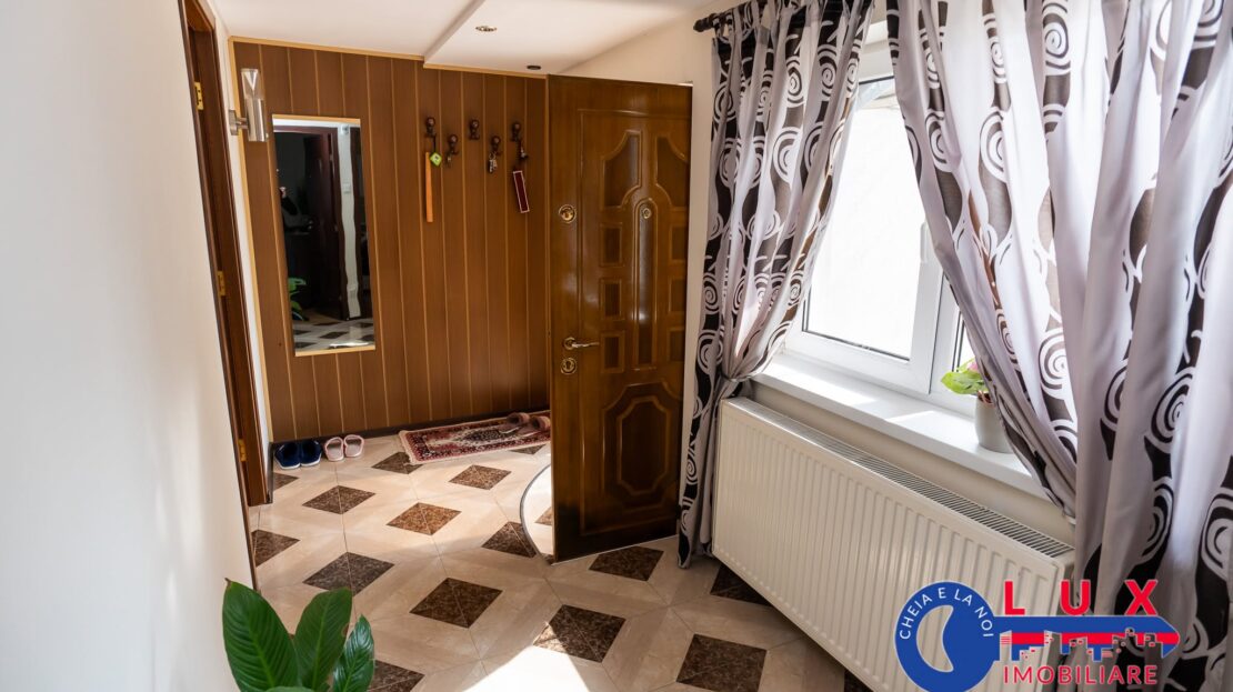 Fotografie 2: ID 6677 Casa LA CHEIE – DE VANZARE