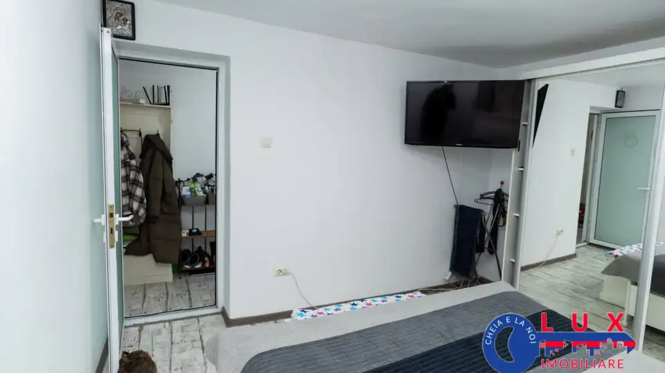 Fotografie 23: Exclusivitate, Vila de tip P+M+pod
