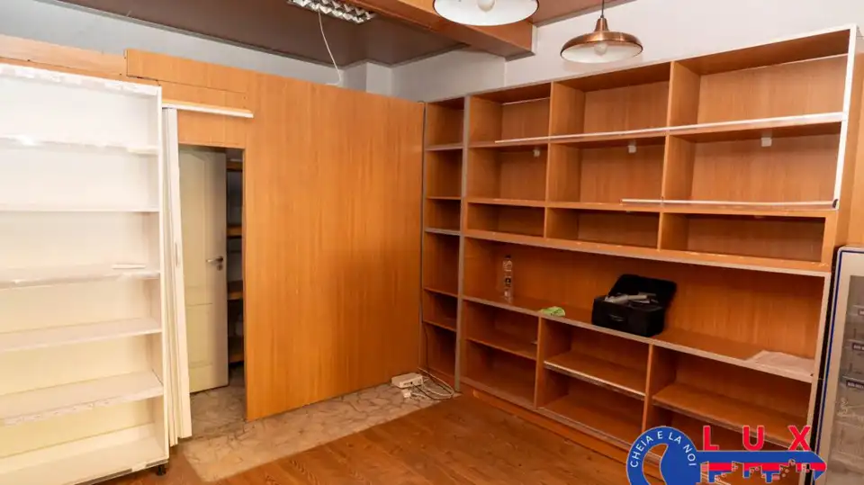 Fotografie 5: Exclusivitate, Spatiu pe Strada Babadag