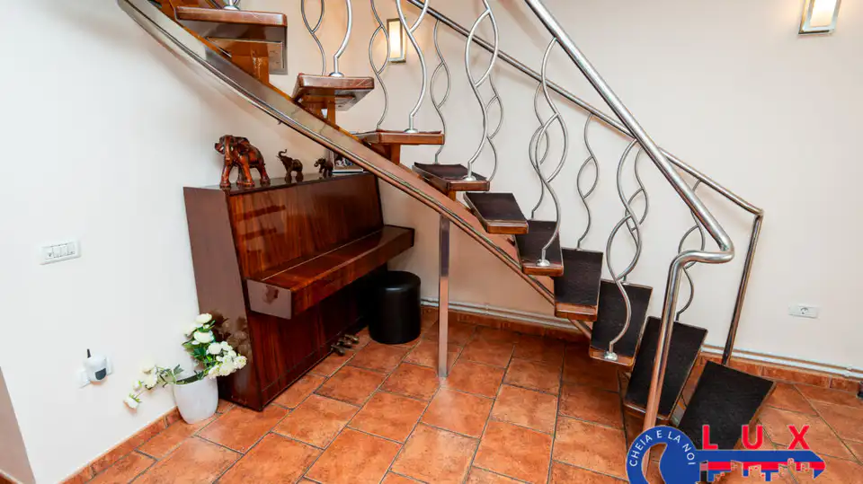 Fotografie 16: Duplex propus spre, Ultracentral