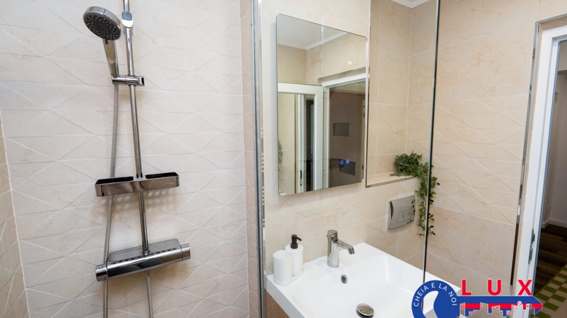Fotografie 3: ID 3665 Apartament 3 camere complet renovat