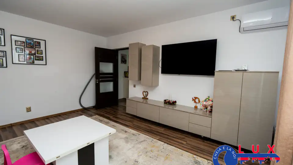 Fotografie 15: Apartament modern, 3 camere, mobilat și utilat, gata de mutare!