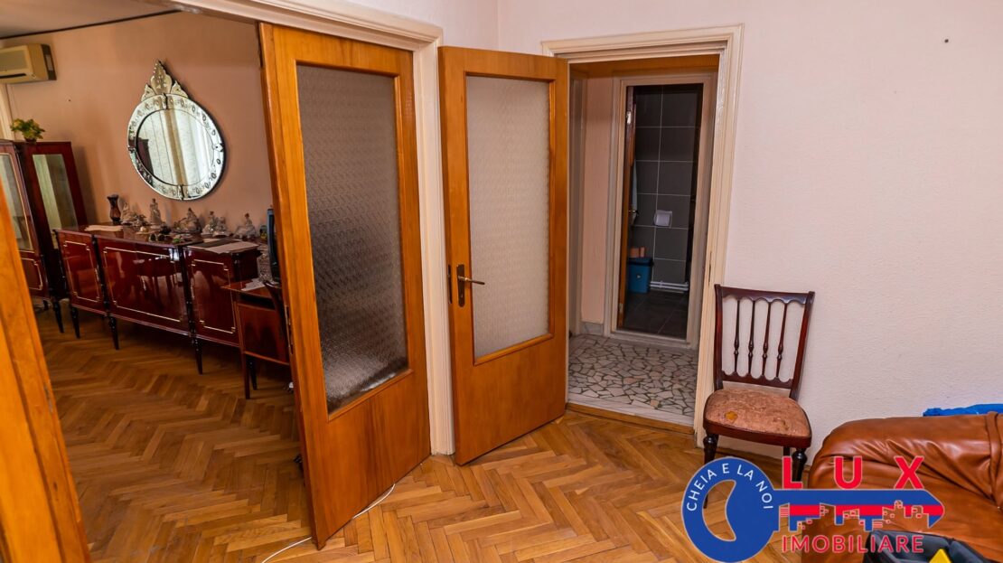 Fotografie 3: ID 4146 Apartament 3 camere ULTRACENTRAL – Str DOBROGEANU GHEREA